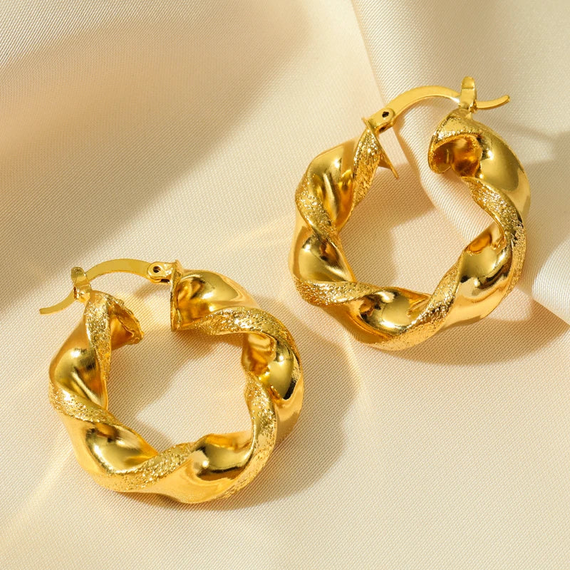 Gold Color Geometric Twist Earrings For Women Fashion Non-fading Ear Jewelry Gift